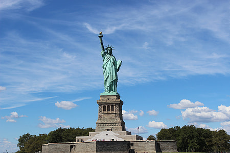 Statue of Liberty thumbnail