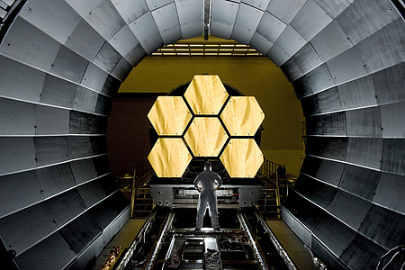 Space telescope thumbnail
