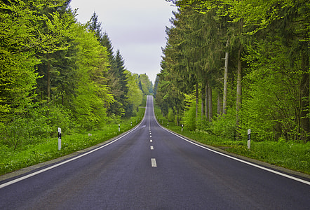gray road thumbnail