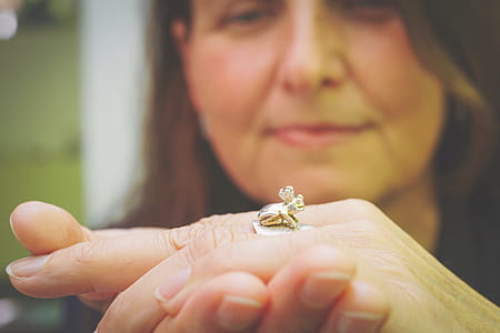 Close-Up Photography of Silver Ring thumbnail