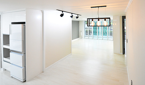 photo of white painted house interior thumbnail
