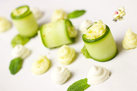 close-up photo of sliced vegetables thumbnail