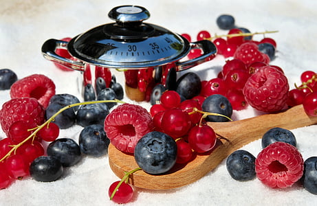 assorted berry lot thumbnail