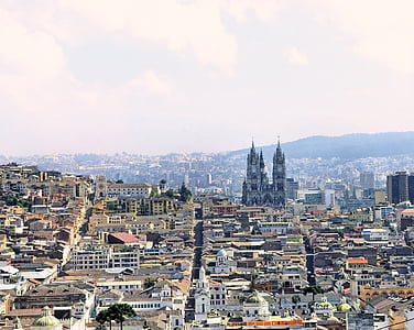 landscape photography of Cologne Cathedral thumbnail