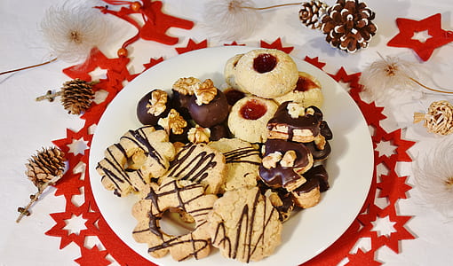 chocolate biscuit on white ceramic plate thumbnail