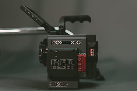 black and red camera thumbnail