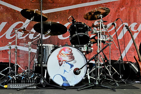 black drum set thumbnail