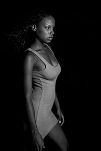woman wearing gray sleeveless dress thumbnail
