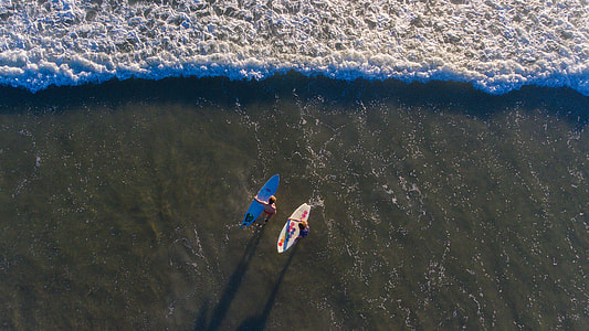 two person surfing thumbnail