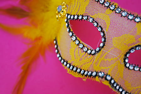 Pink and Yellow Mask thumbnail