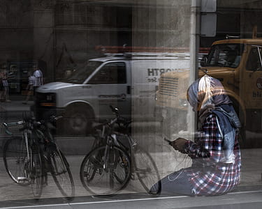 woman sitting on bench thumbnail