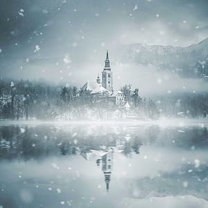 castle in the middle of sea thumbnail