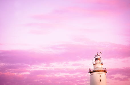 white lighthouse thumbnail