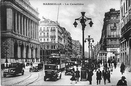 gray scale photo of Marseille thumbnail