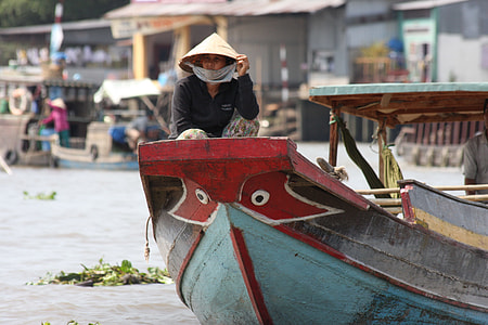 person on boat thumbnail
