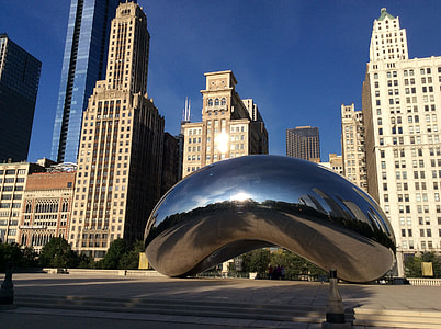 Cloud Gate at Millennium Park thumbnail