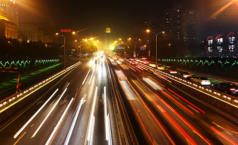 timelapse photography in city thumbnail