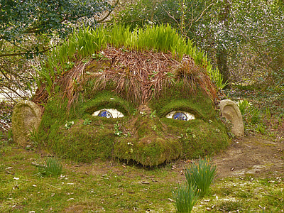 Giant'S Head, Lost Gardens Of Heligan thumbnail