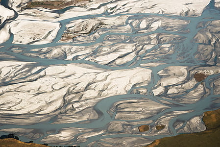 gray and blue liquid abstract painting thumbnail