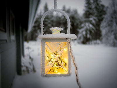 shallow focus photography of pendant lamp thumbnail