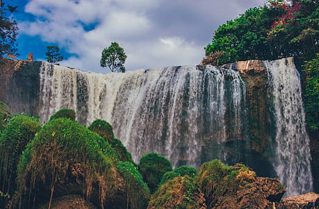Waterfalls thumbnail