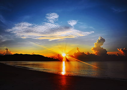 beach during sunrise thumbnail