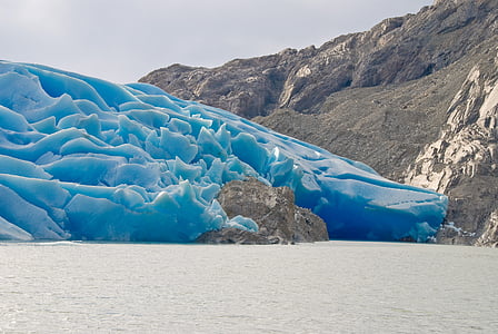 scenery of iceberg thumbnail