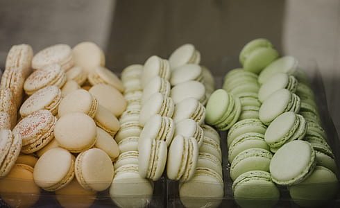 shallow focus of macaroons thumbnail