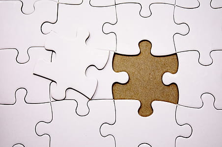white jigsaw puzzle with slot thumbnail