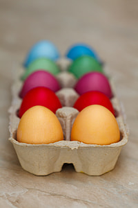 ten eggs on brown tray thumbnail