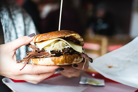 Pulled pork burger thumbnail