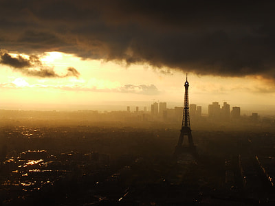 Eiffel Tower of Paris photo thumbnail
