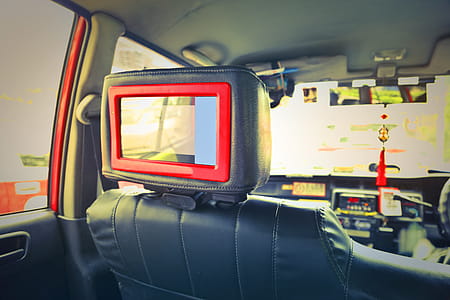 LED Screen car headrest monitor with red frame for back seat passengers thumbnail