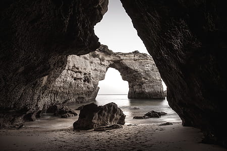 arch rock formation in beach thumbnail