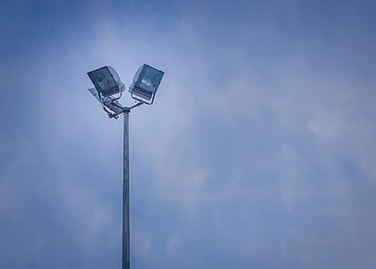 spot lights under blue sky thumbnail