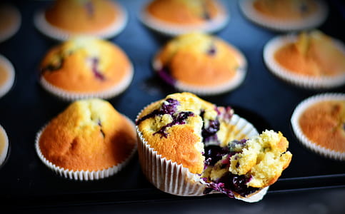selective focus photography of muffin thumbnail