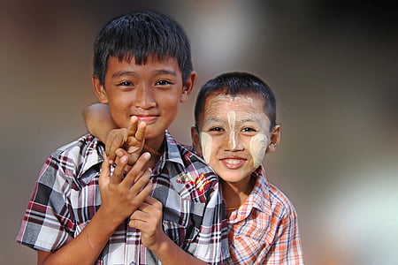 two boys on shallow photography thumbnail