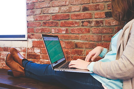person, woman, laptop, working thumbnail