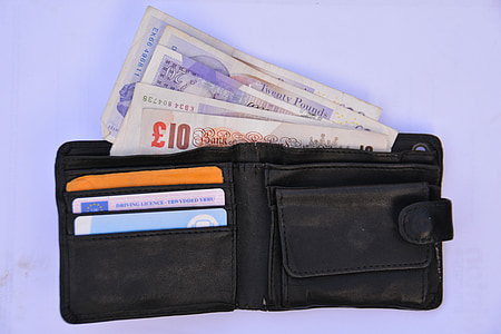 black leather bi-fold wallet thumbnail