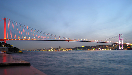 Bosphorus Bridge in Istanbul, Turkey thumbnail