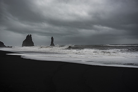 beach shore with rock formations thumbnail