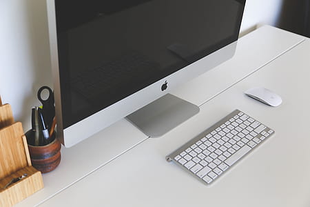 apple, desk, office, computer thumbnail