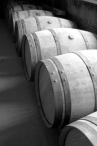 wooden barrel lot thumbnail
