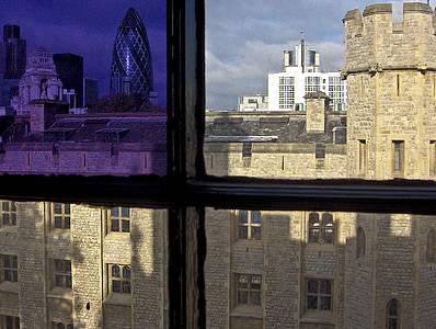 window view of St. Mary Axe 30 thumbnail