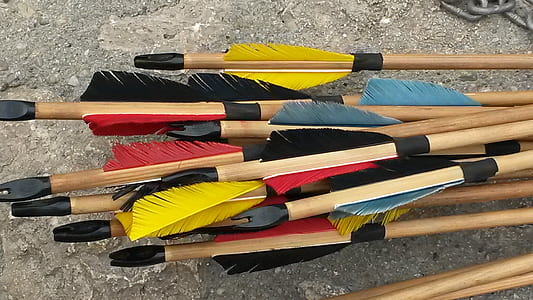 assorted-color arrow lot thumbnail