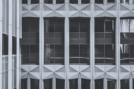 grayscale photo of concrete building thumbnail
