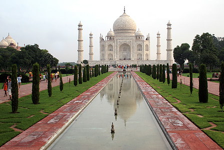 Taj Mahal, India thumbnail