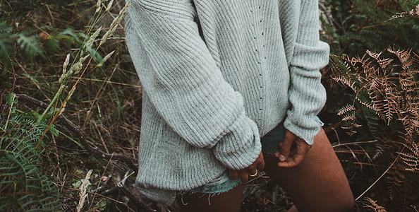 woman in gray sweater thumbnail