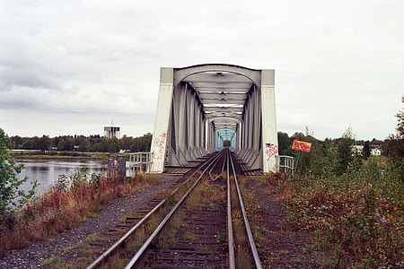 The bridge over Torne river  in Tornio, Finland thumbnail