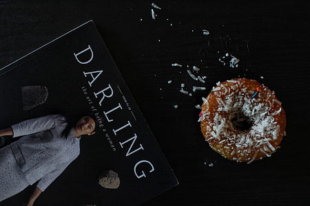 donut beside Darling magazine thumbnail
